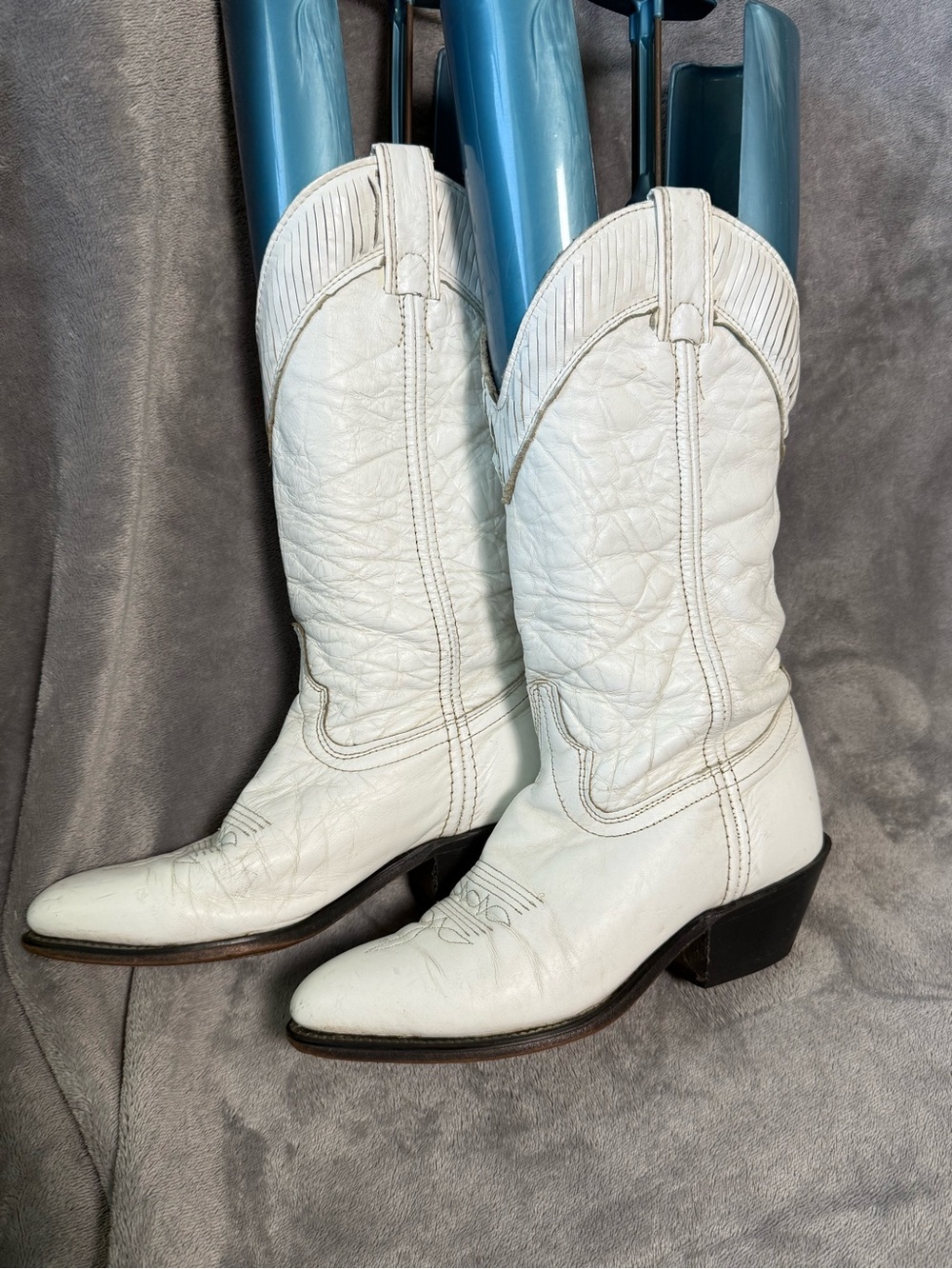 Laredo 1980's Vintage Cowgirl Boots White Soft Leather Sz 5M